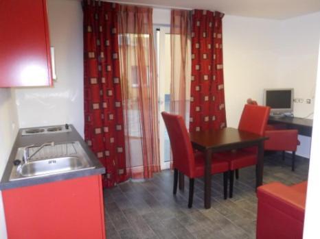 Apparthotel Belle Vue La Louvière Eksteriør bilde